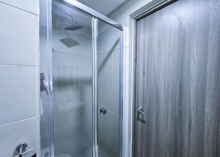 Citispace 1br Condotel At Fame Residences #fm21a *