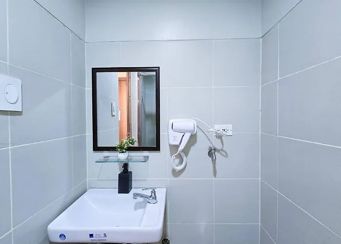 Citispace 1br Condotel At Fame Residences #fm21a Apartment *